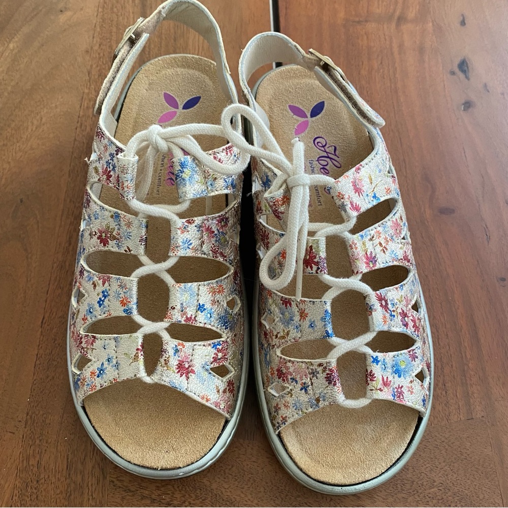 Blue and Cream Sandals with Floral Lattice Design